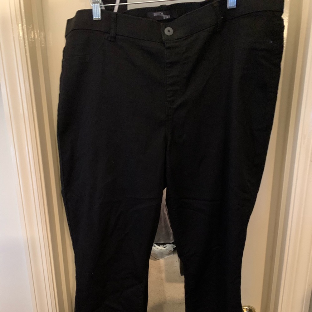 Plus size black jeggings